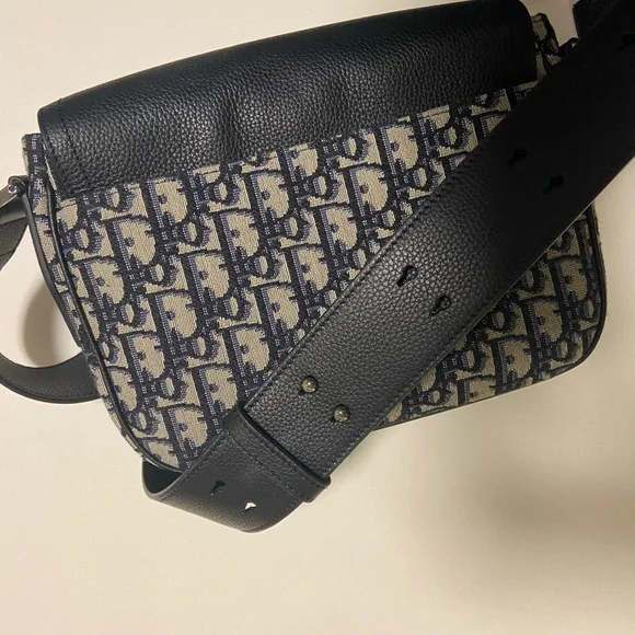 Christian Dior - Oblique Saddle Messenger Bag - Picture 4 of 7